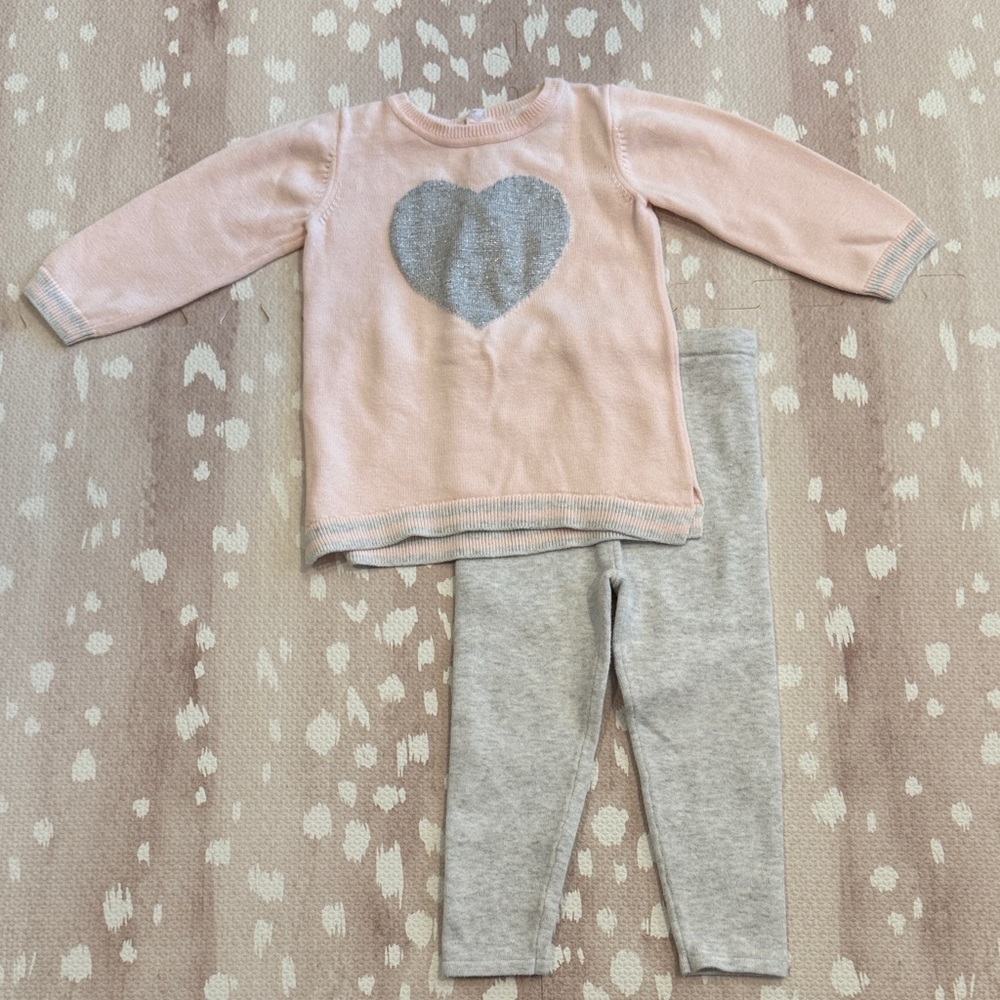 Bloomie's Baby Girls' Heart Sweater & Leggings - 18 Months